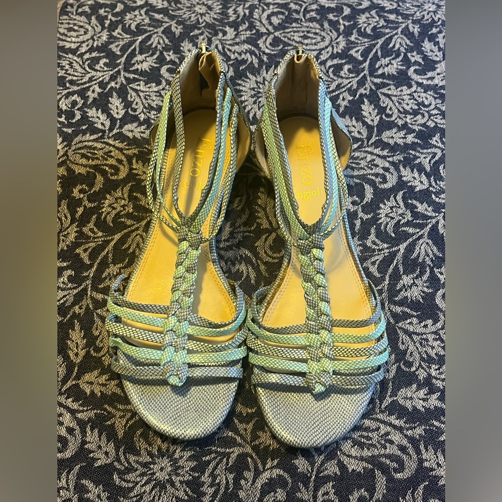 Enzo Angiolini flat wedge straps sandals size 7 women’s
